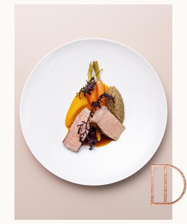 Plat dîner Madame Brasserie echine de cochon du Cantal, carotte et quinoa